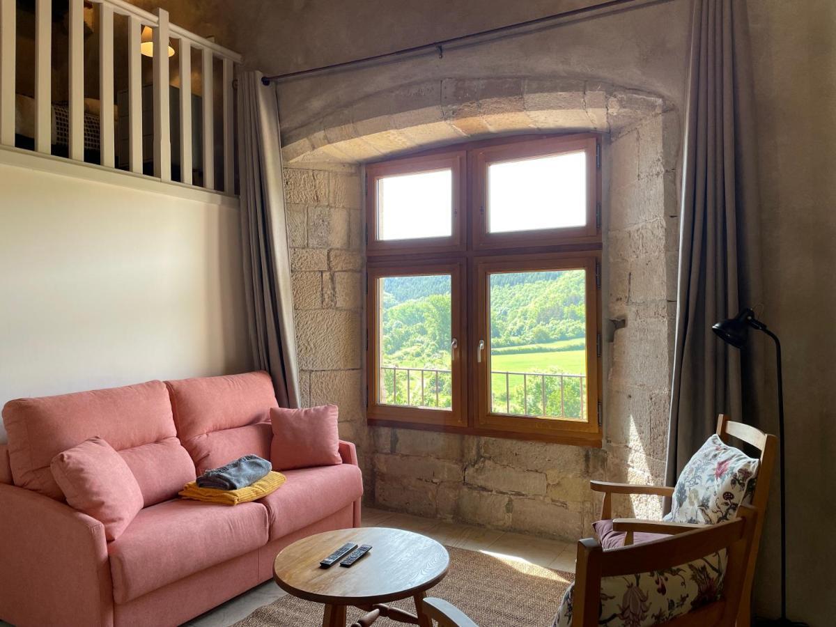 Chateau De Latour Sur Sorgue Marnhagues-et-Latour Esterno foto
